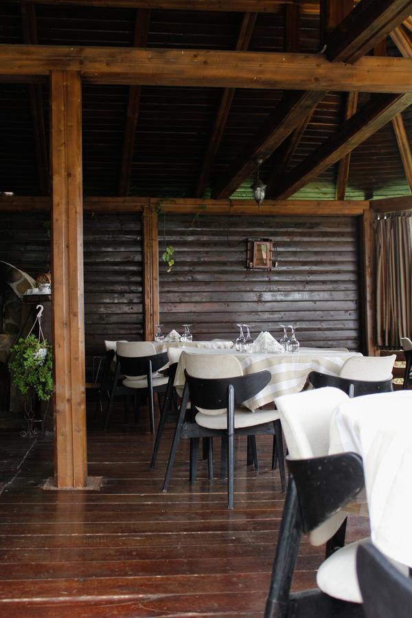 יאשי Pensiunea Taverna Bucium מראה חיצוני תמונה