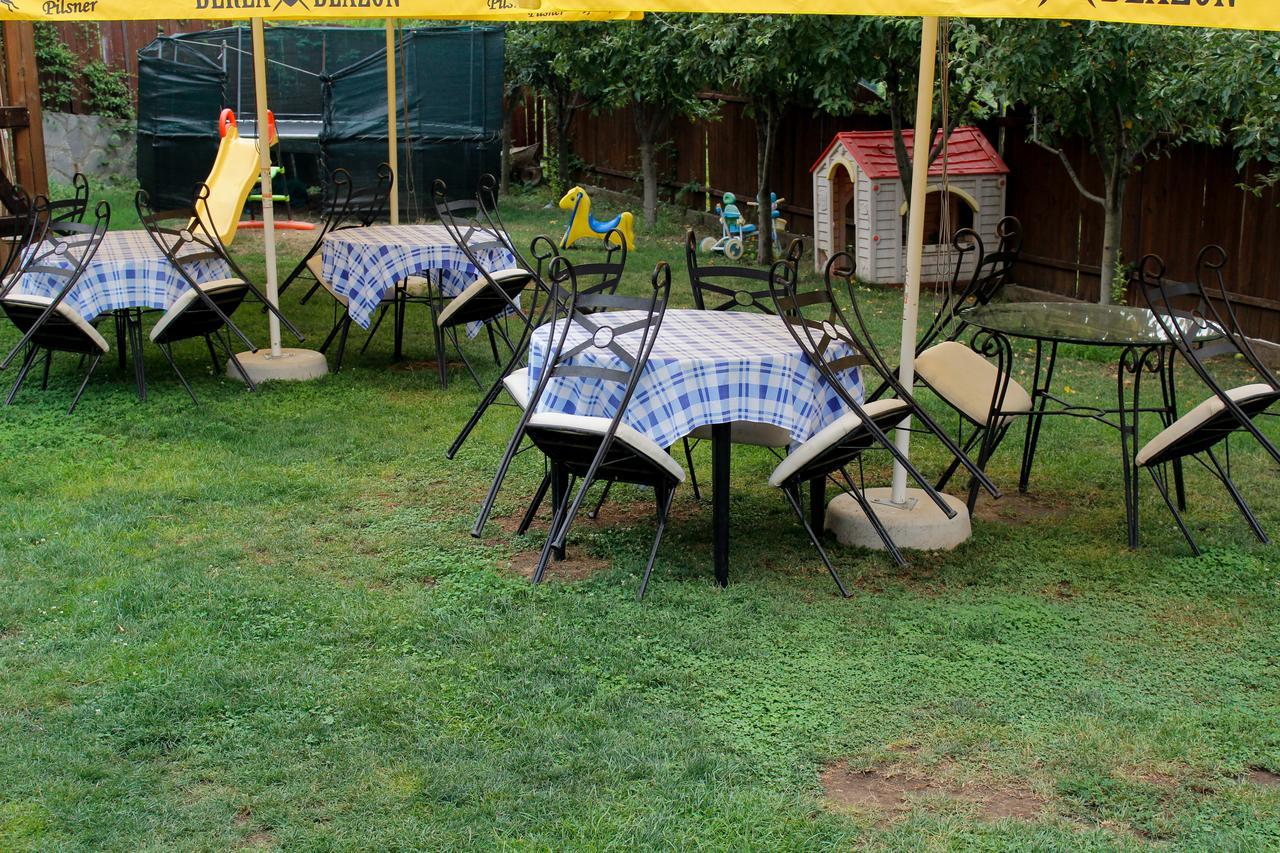 יאשי Pensiunea Taverna Bucium מראה חיצוני תמונה